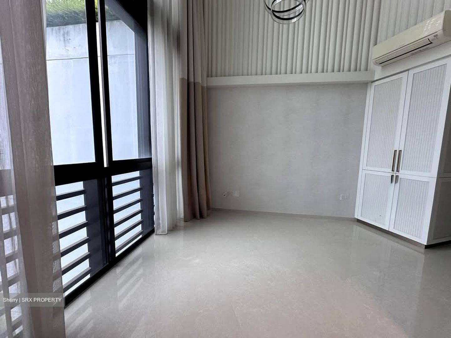 The Crest (D3), Condominium #557582461